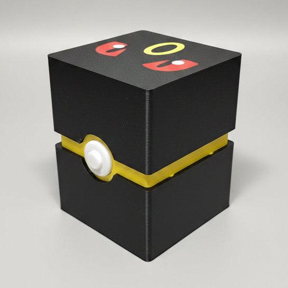 3D printed Umbreon Pokémon deck box in matte black with yellow accent band and Umbreon face detail on lid.

